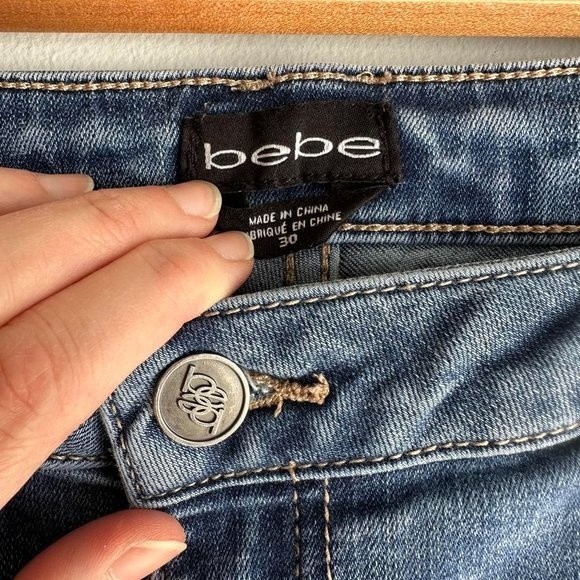 BEBE Supercharged Medium Wash Ladies Distressed Skinny Jeans Rhinestones, 30 - Picture 3 of 6